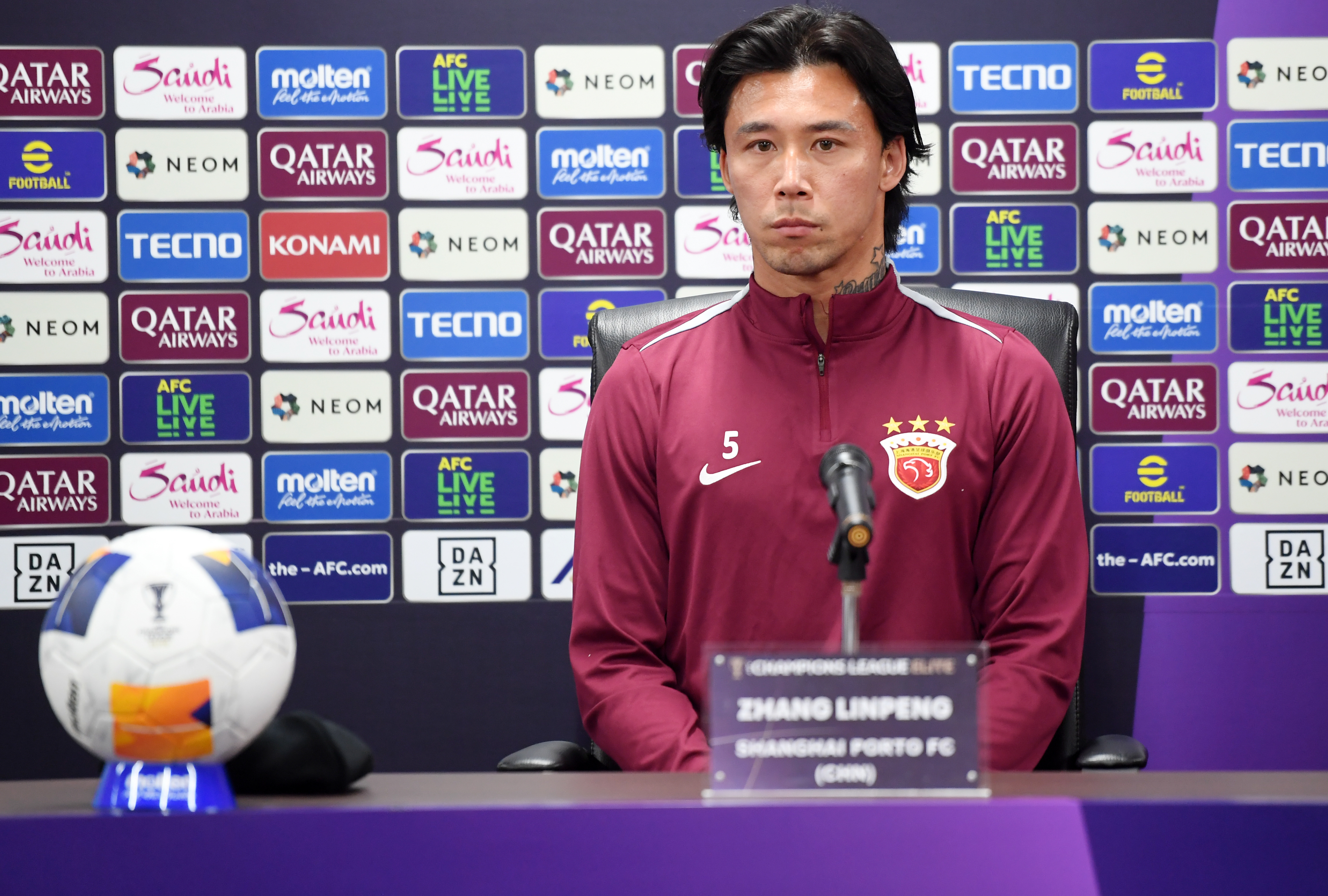 包含亚洲杯赛前再迎强敌，托特纳姆队长鼓劲，主帅态度：值得警惕，赛季目标并未改变的词条