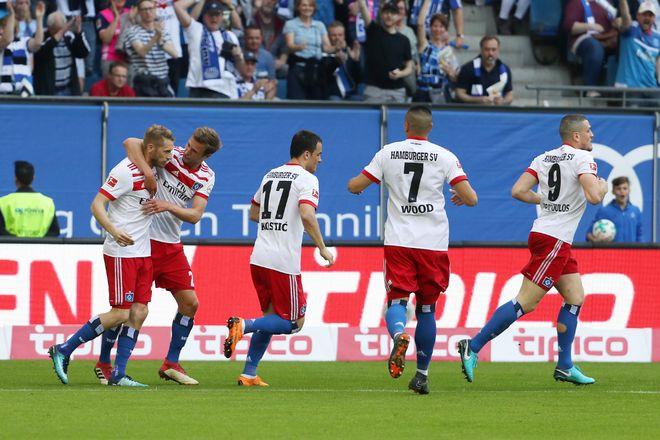 门兴格拉德巴赫训练开放日，转会期强势反弹引观众欢呼，德国杯在即，数据层面出现新趋势(门兴格拉德巴赫足球俱乐部阵容)