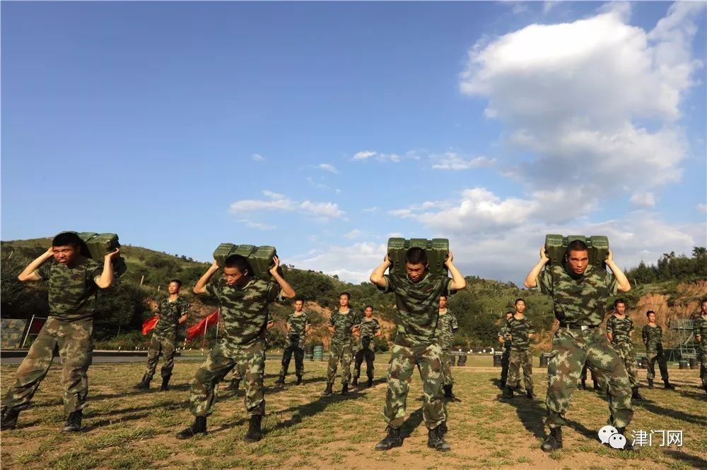  电影铁道游击队 