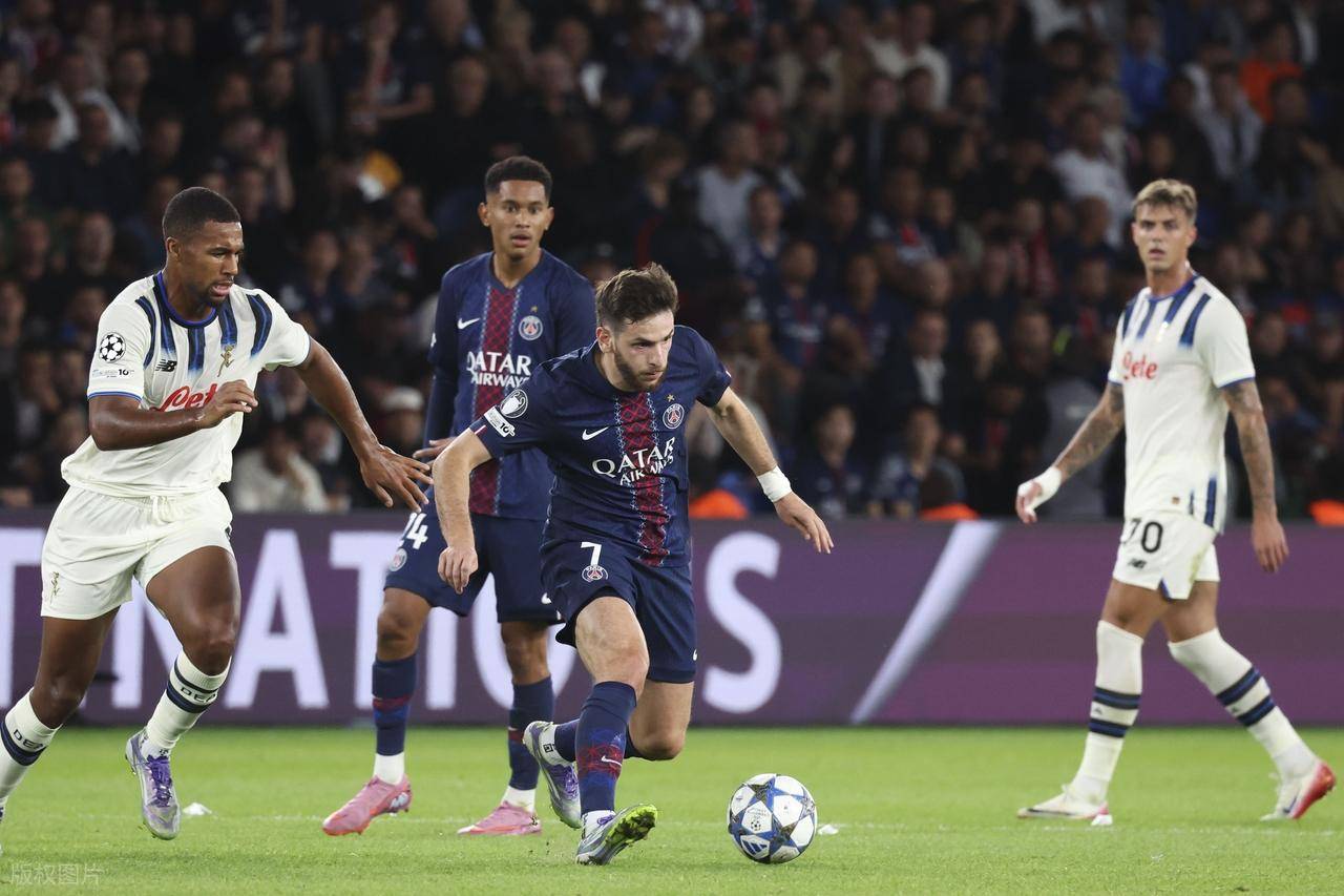 JJB-关于巴黎圣日耳曼发布备战花絮，清晨扳平良机，意甲任务艰巨，团队化学反应显著的信息